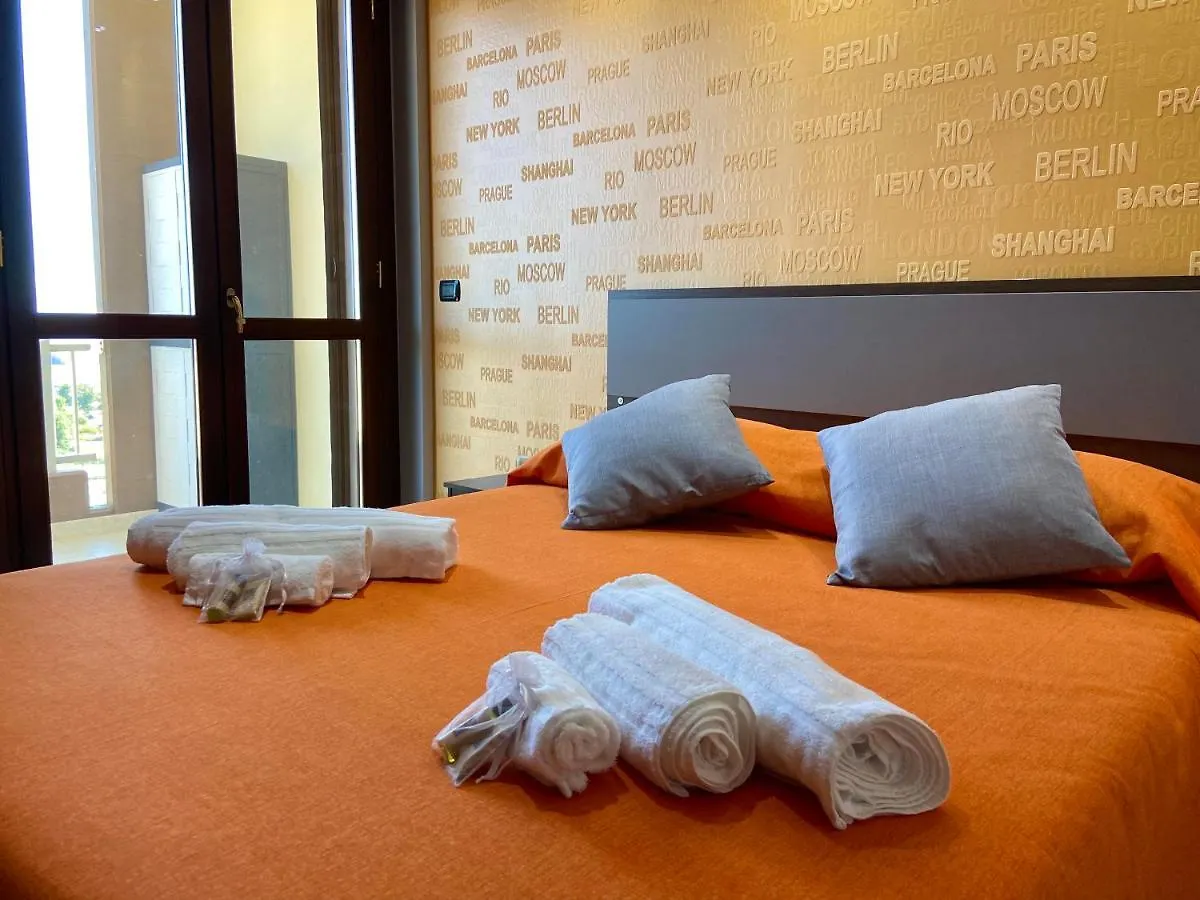 Comfort Sky Apartment Bari Itália